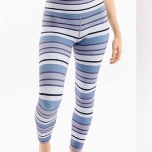 Zyia light n tight high-rise purple horizon Size 6-8